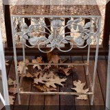 L12. Cast iron table. 